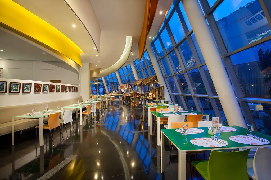 Harris & Convention Festival Citylink 4*